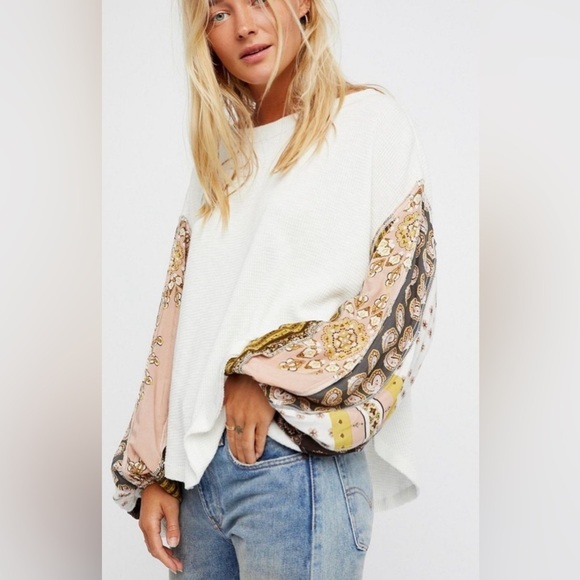 Free People Blossom Thermal Top NWOT - Picture 5 of 5